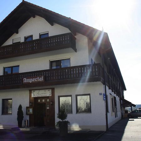 Отель Ampertal Haag an der Amper Экстерьер фото